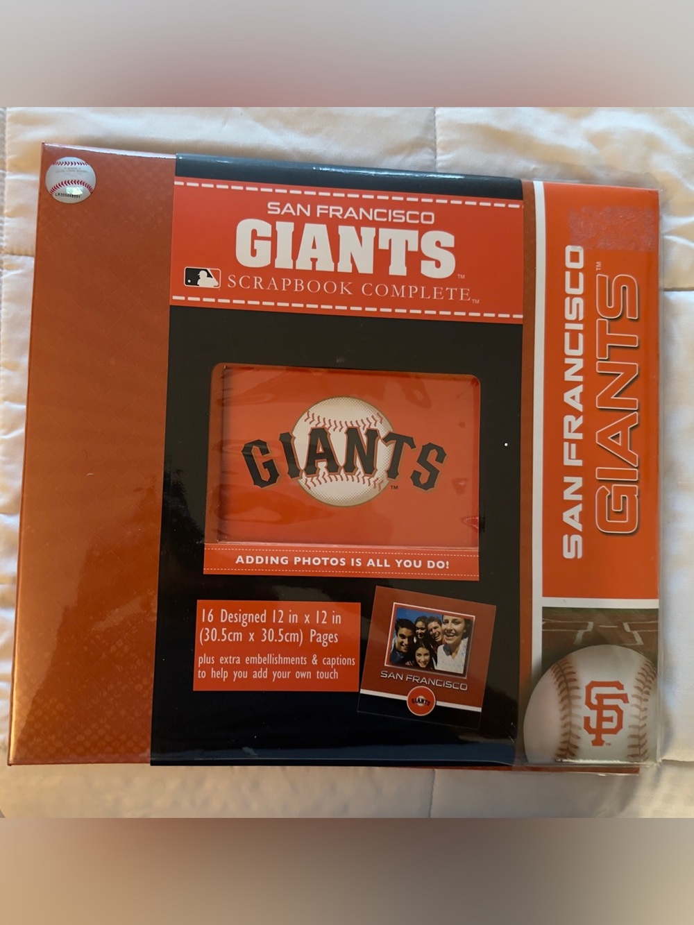 San Francisco Giants MLB 12x12 Scrapbook Album Kit C.R. Gibson New Open Box